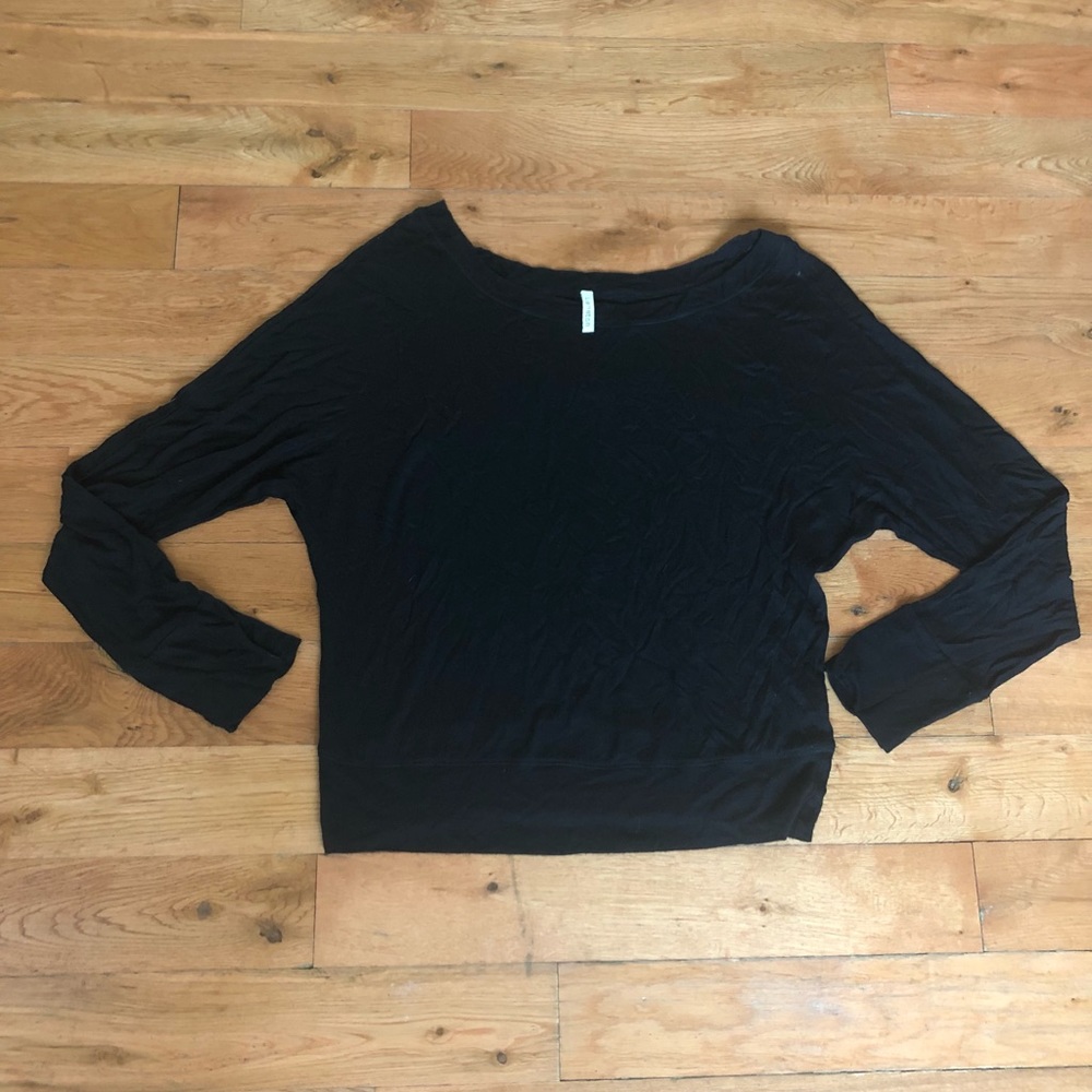 Lanston black long sleeve top, size medium